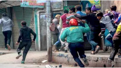 গাইবান্ধায় পুলিশের লাঠিপেটায় যুবদলের নেতা কর্মী আহত