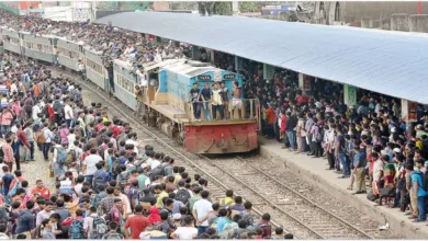 ঈদ যাত্রায় সহজ ডটকমকে কাজ দেওয়ায় রেলের পুরো টিকিটিং ব্যবস্থায় ধস