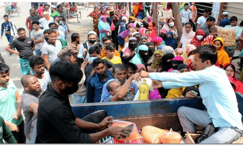 রাজধানীতে শুধুমাত্র ফ্যামিলি কার্ডের মাধ্যমেই টিসিবির পণ্য দেয়া হবে