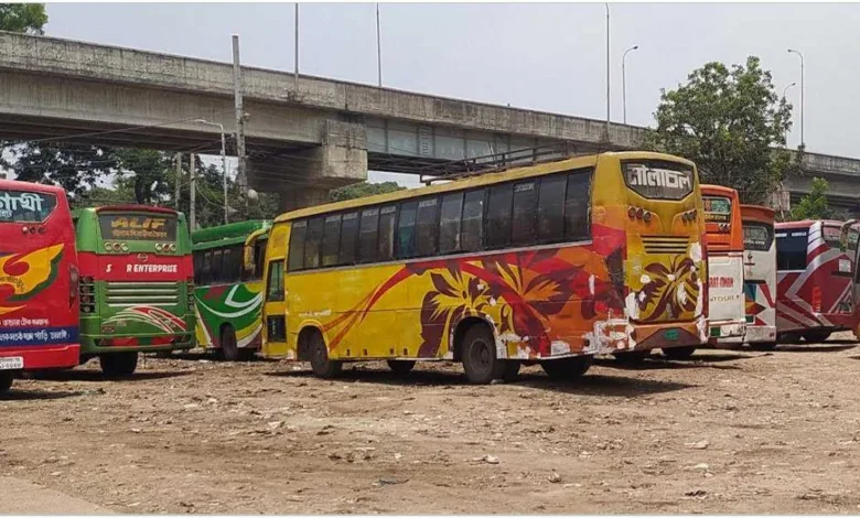 আগামীকাল সকাল থেকে চট্টগ্রাম নগরীতে বাস চলাচল বন্ধের ঘোষণা