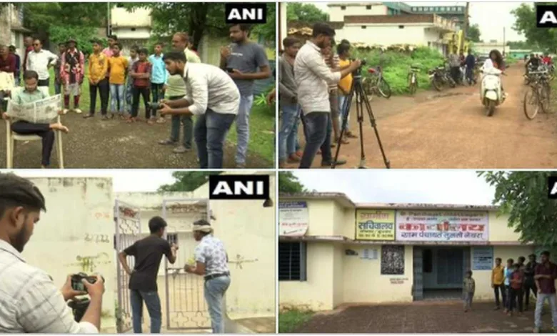 ভারতের ছত্তিশগড়ের তুলসী গ্রামের সবাই ইউটিউবার হয়ে যাচ্ছে