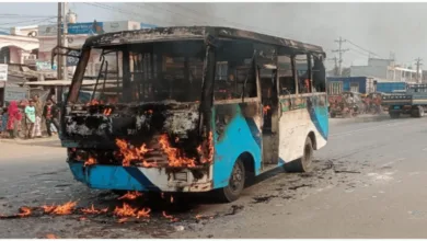 ঢাকা টাঙ্গাইল মহাসড়কে সিএনজি সঙ্গে সংঘর্ষের ঘটনায় বাসে আগুন